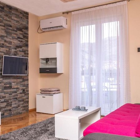 Apartman Jelena Anzujska Appartement Trebinje Buitenkant foto